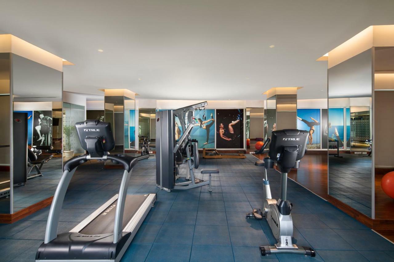 Sandal Suites By Lemon Tree Hotels Noida Esterno foto