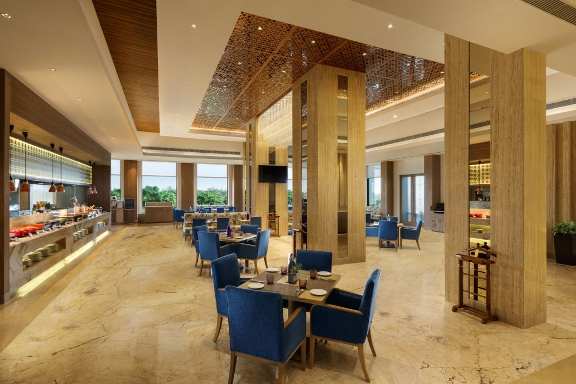 Sandal Suites By Lemon Tree Hotels Noida Esterno foto