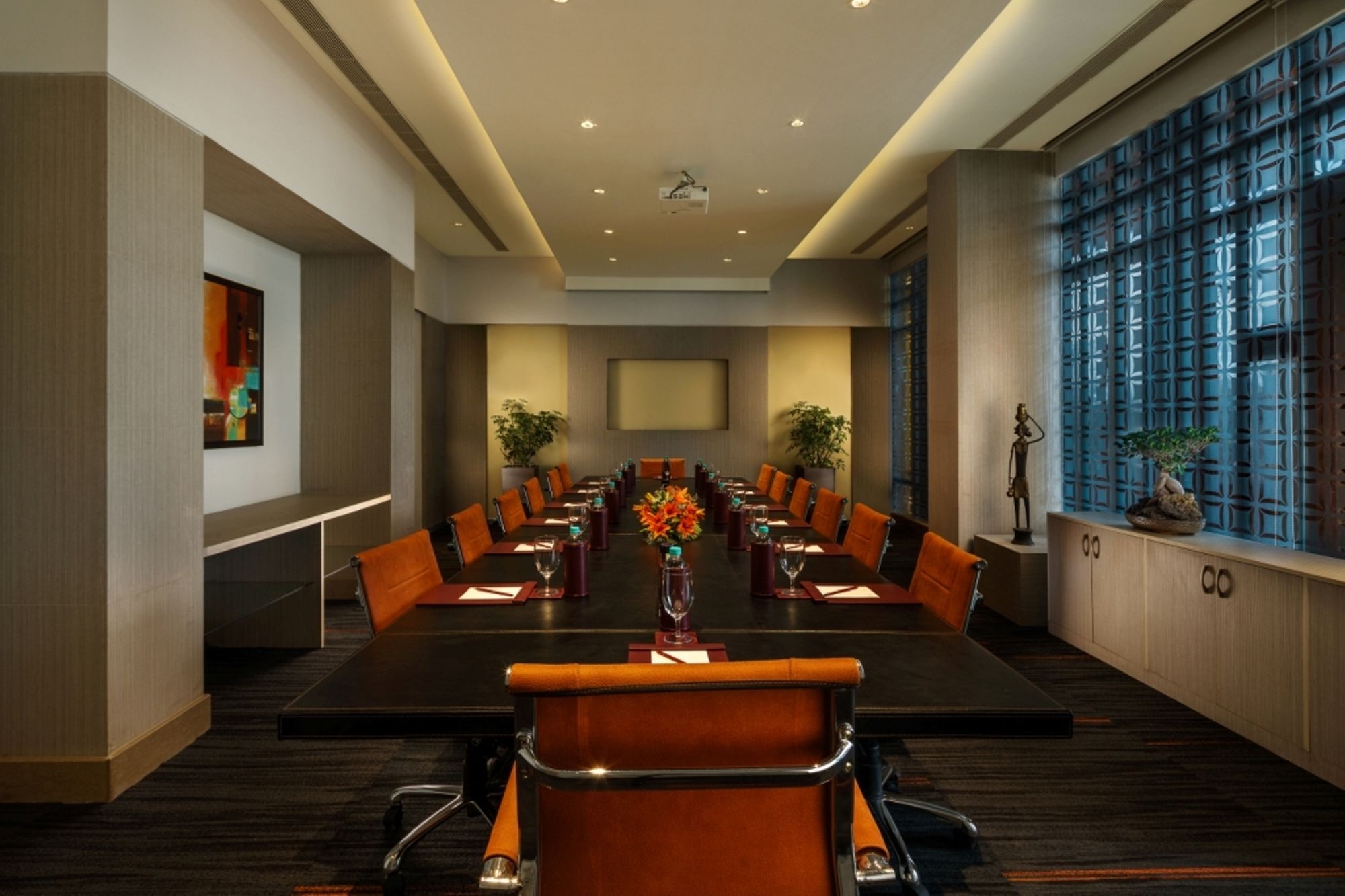 Sandal Suites By Lemon Tree Hotels Noida Esterno foto
